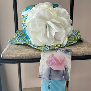 Jamie Rae hat-special UV protection formula , velcro chin strap-Infant fits 2-4T